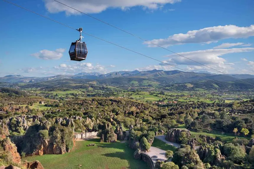 Teleferico del Parque de la Naturaleza de Cabarceno